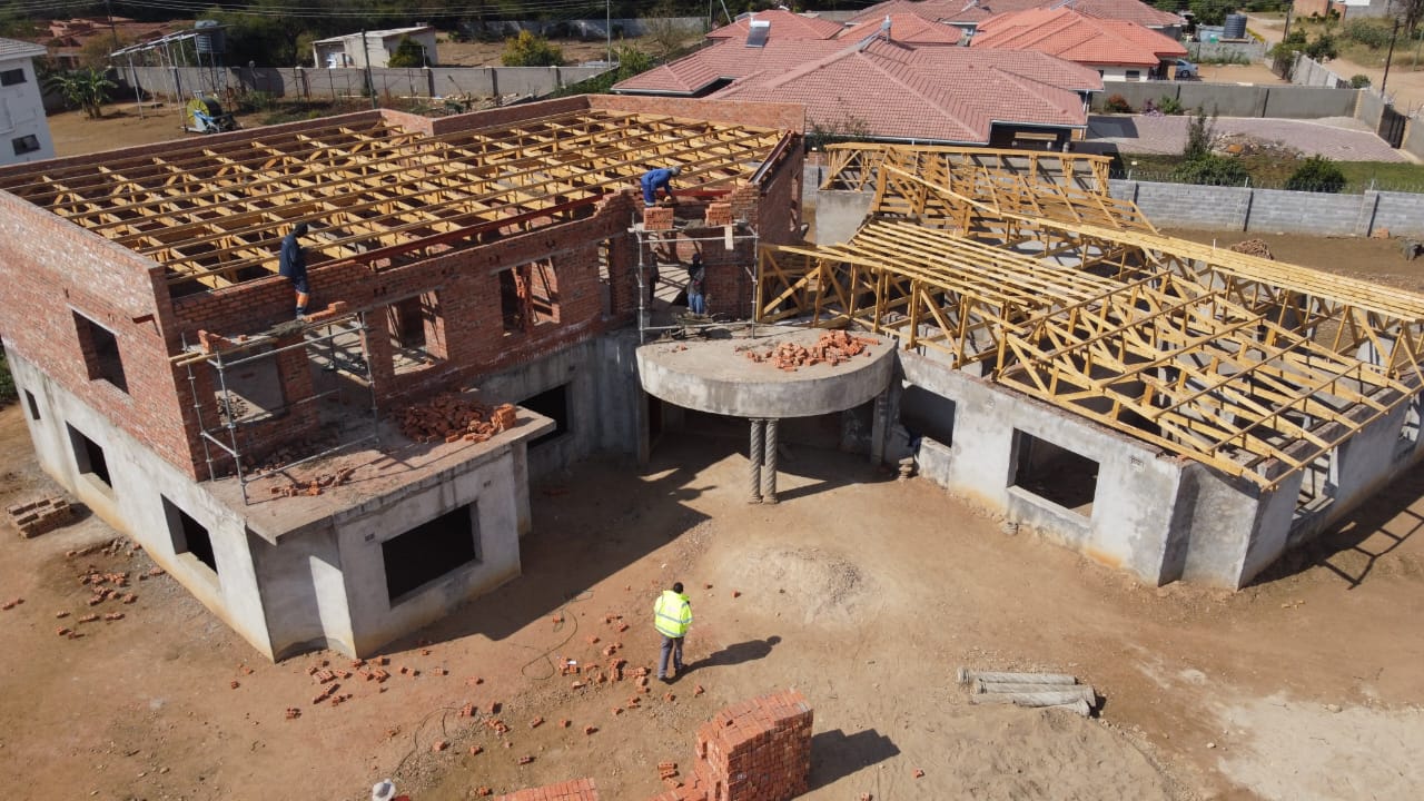 Roof Truss Installation — Framing Stage